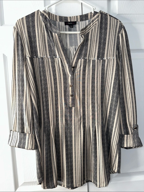 Cocomo Dresses & Skirts - Cocomo Black and Cream Striped Henley Tunic Dress
